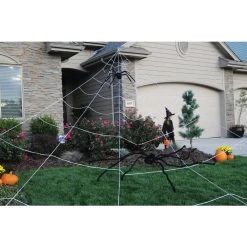 Fun World Mega Yard Web